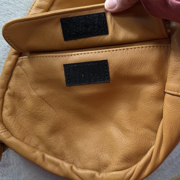 AmeriBag Classic Leather Healthy Back Bag in Tan Travel Crossbody Made In USA - Picture 6 of 11